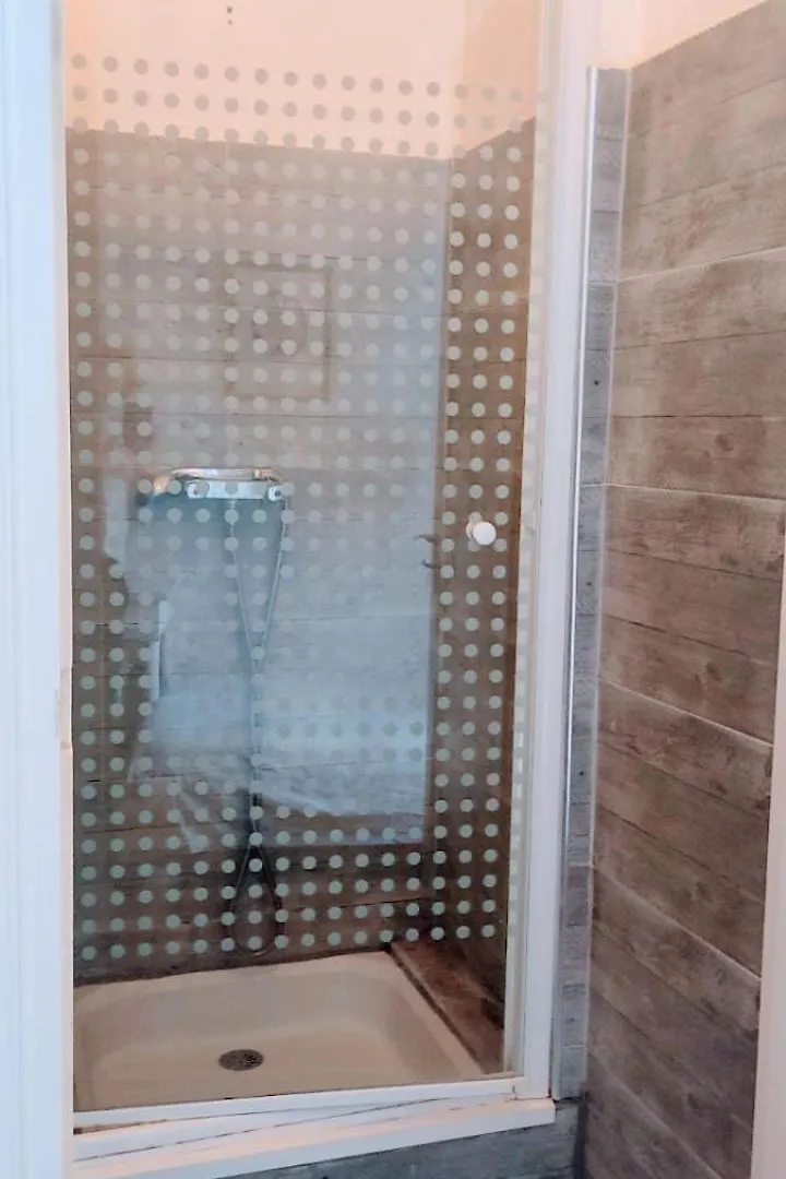 ניס Chambre Chez L'Habitant, Calme, 10 Mins De La Plage, Douche Et Wc Privatifs בית אירוח